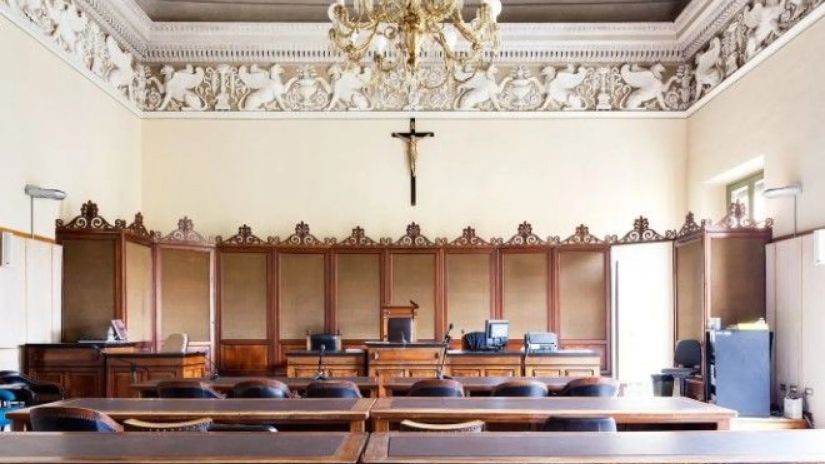 იტალიის სასამართლო
დარბაზები