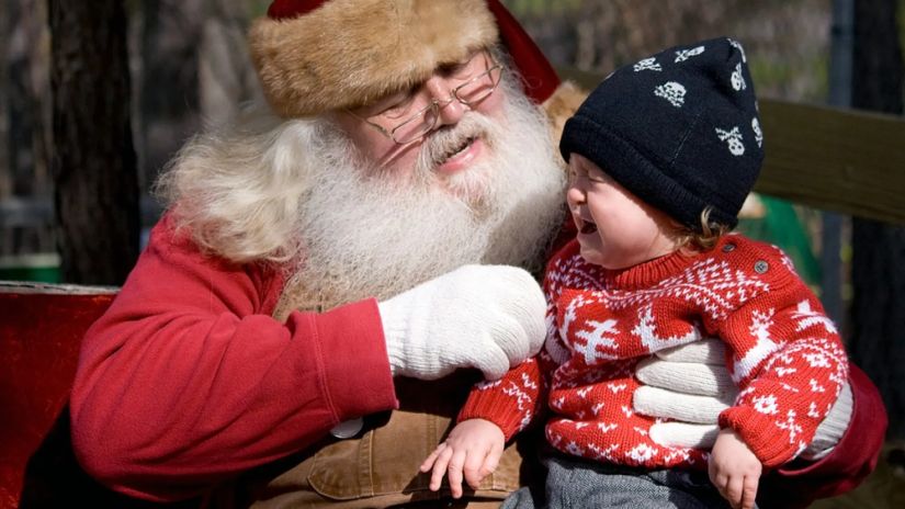 4 საახალწლო ტრადიცია,
რომელიც ბავშვის
ფსიქიკაზე უარყოფითად
მოქმედებს