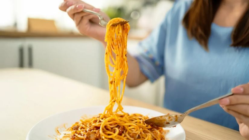 რატომ არ შეიძლება
მოხარშვის წინ სპაგეტის
დატეხვა?